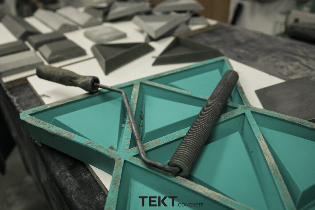 Proces produkcji kafli z betonu architektonicznego TEKT Concrete - MILKE