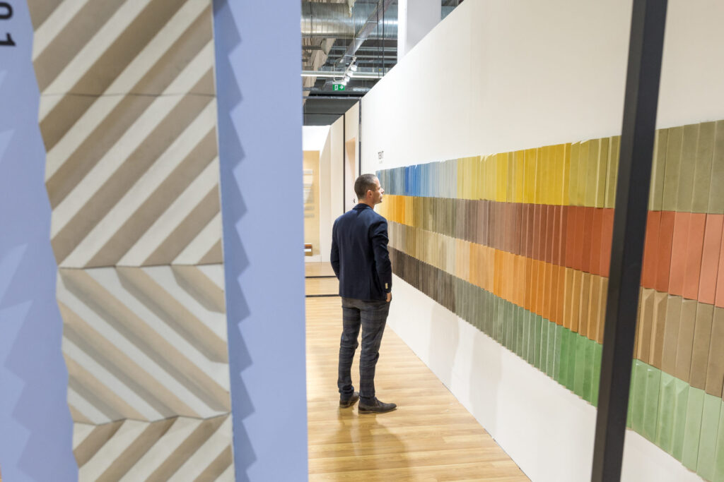 Stoisko MILKE i TEKT Concrete na targach Warsaw Home 2019 - kolory betonu